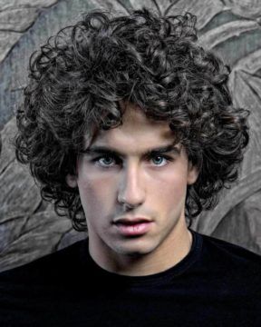 The 45 Best Curly Hairstyles for Men | Improb